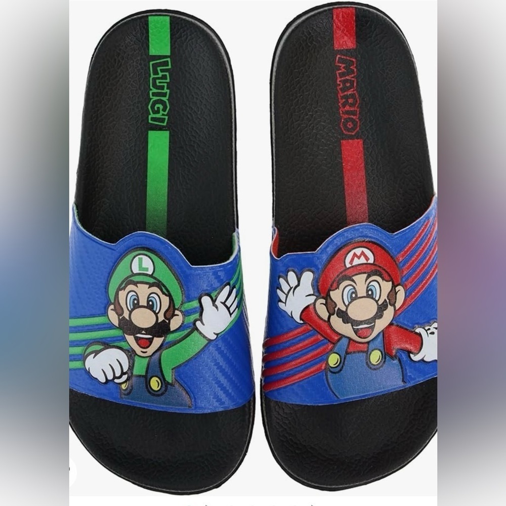 NWT-Super Mario Nintendo Sandals, Mario and Luigi Mismatch Slide Sandal, Boys